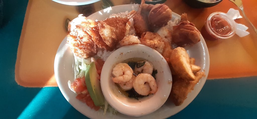 Mariscos La Playa | restaurant | 537 W Cordova Rd, Santa Fe, NM 87505, USA | 5059822790 OR +1 505-982-2790
