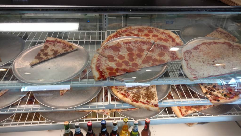 Michaelangelos Pizza and Subs | restaurant | 1961 NC-172 Suite 107, Sneads Ferry, NC 28460, USA | 9103271117 OR +1 910-327-1117