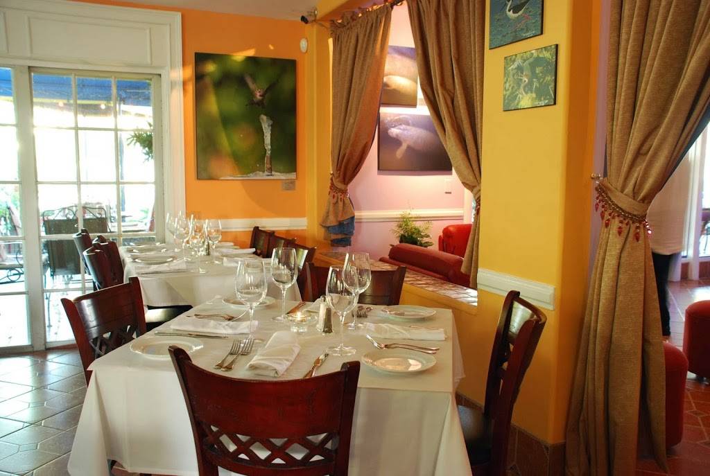 Patio Delray | restaurant | 800 Palm Trail, Delray Beach, FL 33483, USA | 5612790880 OR +1 561-279-0880