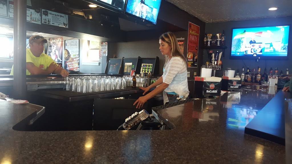 Billy-Hos | restaurant | 118 Main St, Pewaukee, WI 53072, USA | 2626919237 OR +1 262-691-9237