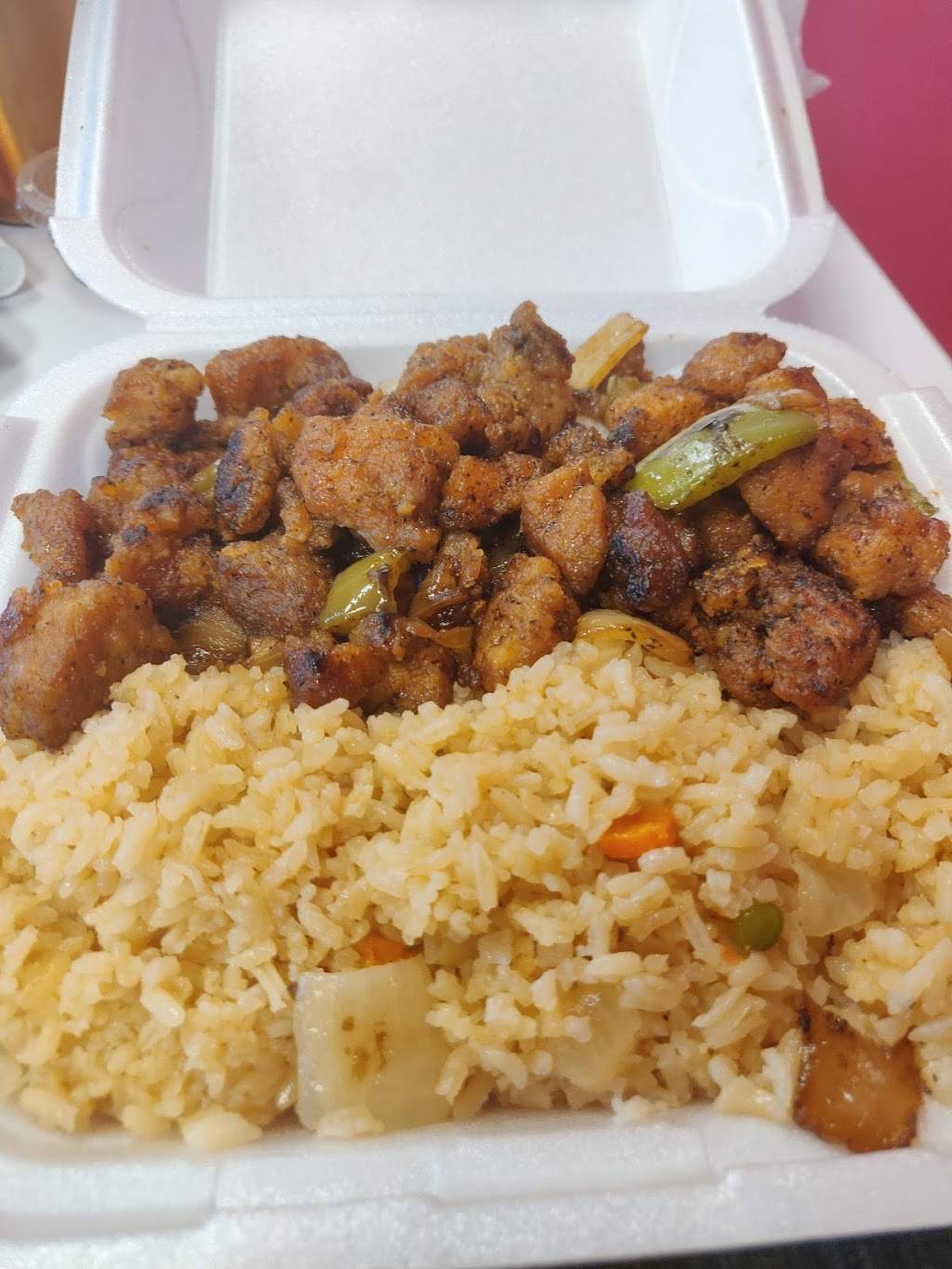 Young Chow | restaurant | 520 Lee Road # 302, Buffalo, NY 14228, USA | 7166896303 OR +1 716-689-6303