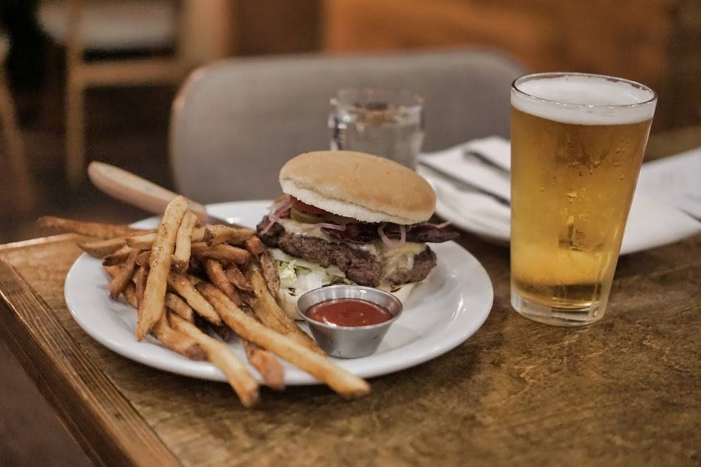 The Grill at Pinnacle Hills | restaurant | 5001 W Pauline Whitaker Pkwy Suite 100, Rogers, AR 72758, USA | 4798996580 OR +1 479-899-6580