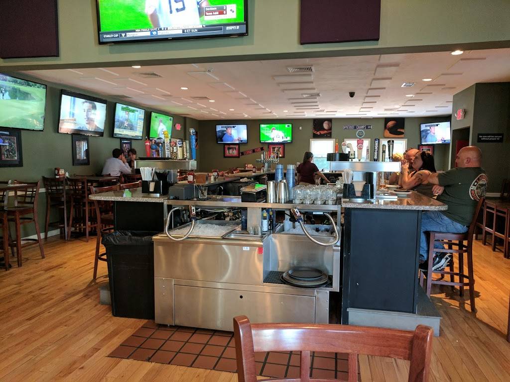 Jon Ryans Pub | restaurant | 56 Chelmsford Rd, North Billerica, MA 01862, USA | 9783621051 OR +1 978-362-1051