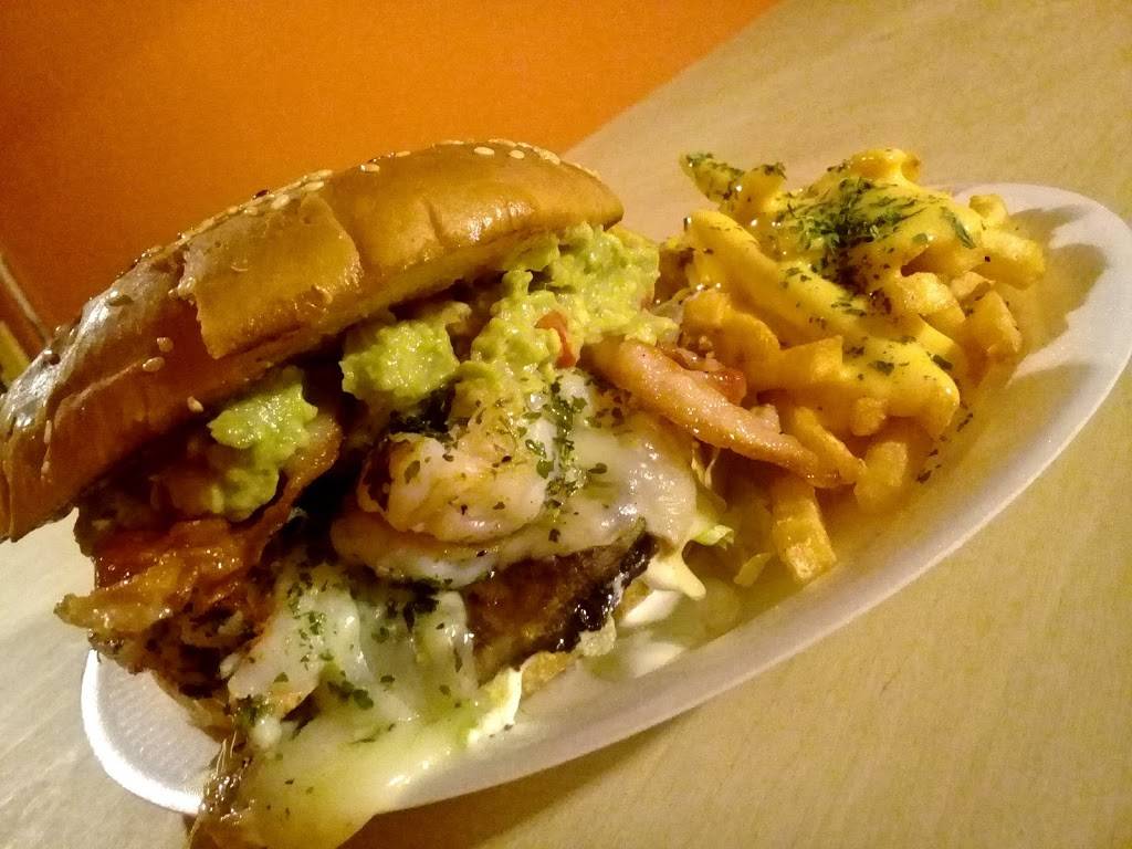 Mr.felipes burgers | restaurant | Unnamed Road, Sta. Anita, Col Santa Anita, B.C., Mexico | 016462670002 OR +52 646 267 0002