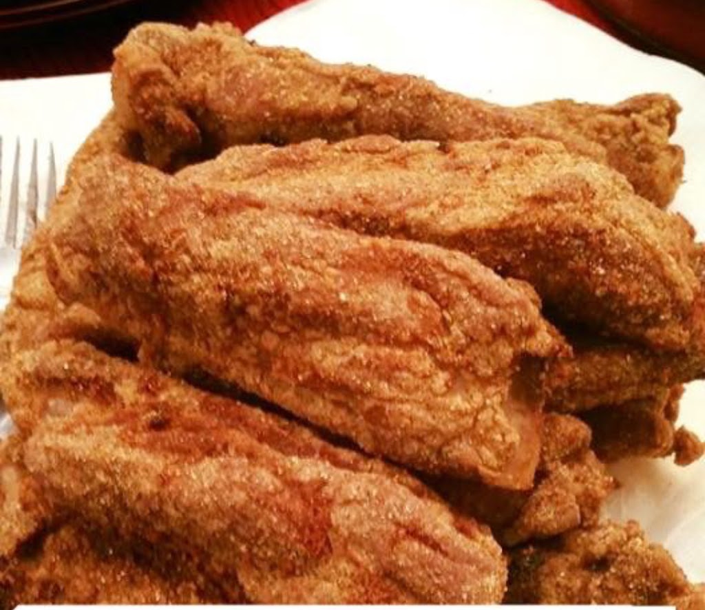 Mama Tenn’s | restaurant | 4200 E Rosedale St, Fort Worth, TX 76105, USA | 8177069113 OR +1 817-706-9113