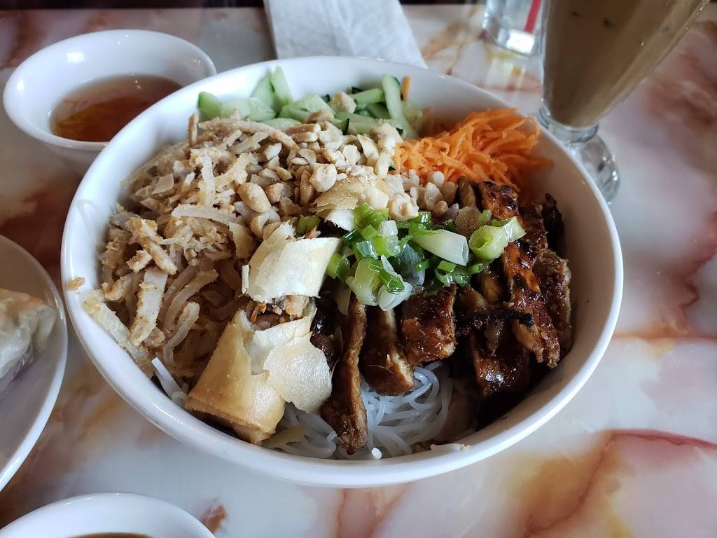 Lieus | restaurant | 5315 Jacksboro Hwy, Fort Worth, TX 76114, USA | 8172370372 OR +1 817-237-0372