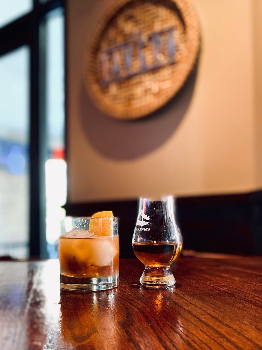 The Tavern at Lakeside | restaurant | 2600 Lakeside Pkwy #100, Flower Mound, TX 75022, USA | 4692933441 OR +1 469-293-3441