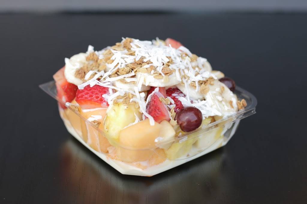 Slusheeland - Frozen Treats and Snacks | meal takeaway | 6005 Vineland Ave #105, North Hollywood, CA 91606, USA | 8187472715 OR +1 818-747-2715