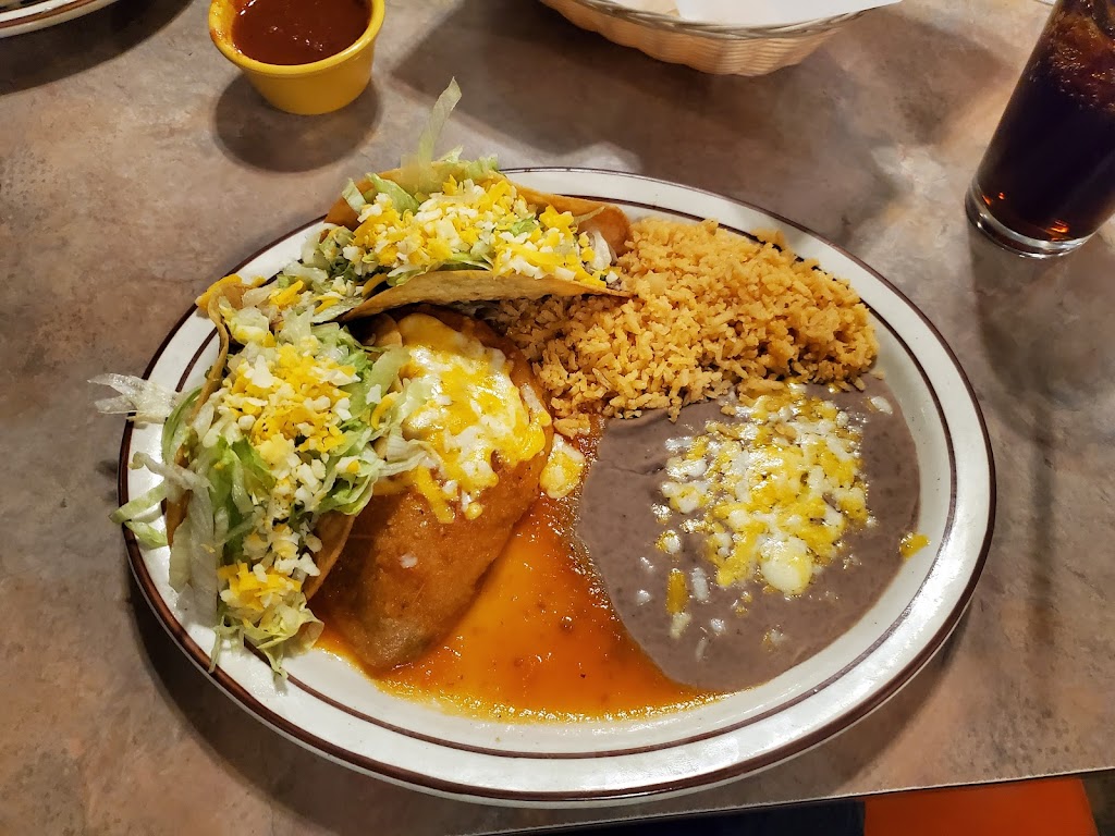Lassens Steaks and El Tepeyac Grille | restaurant | 1700 Main St, Susanville, CA 96130, USA | 5302577220 OR +1 530-257-7220