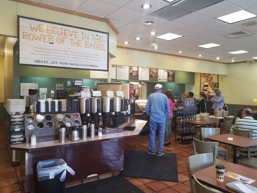 Einstein Bros. Bagels | bakery | 18301 Pines Blvd, Pembroke Pines, FL 33029, USA | 9544371315 OR +1 954-437-1315