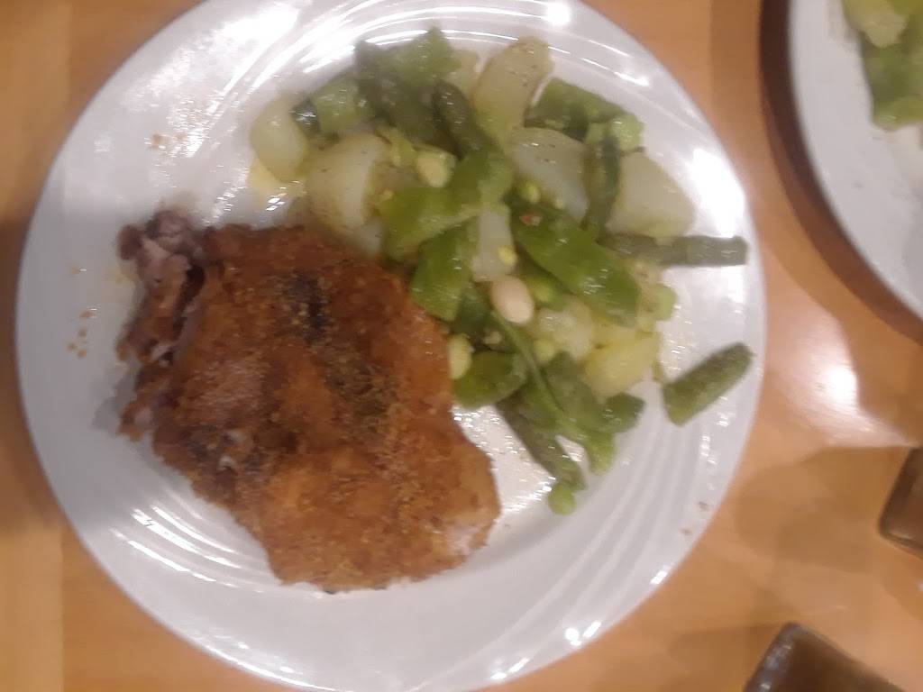 Charlies | restaurant | 77 N Main St, Liberty, NY 12754, USA | 8452929951 OR +1 845-292-9951