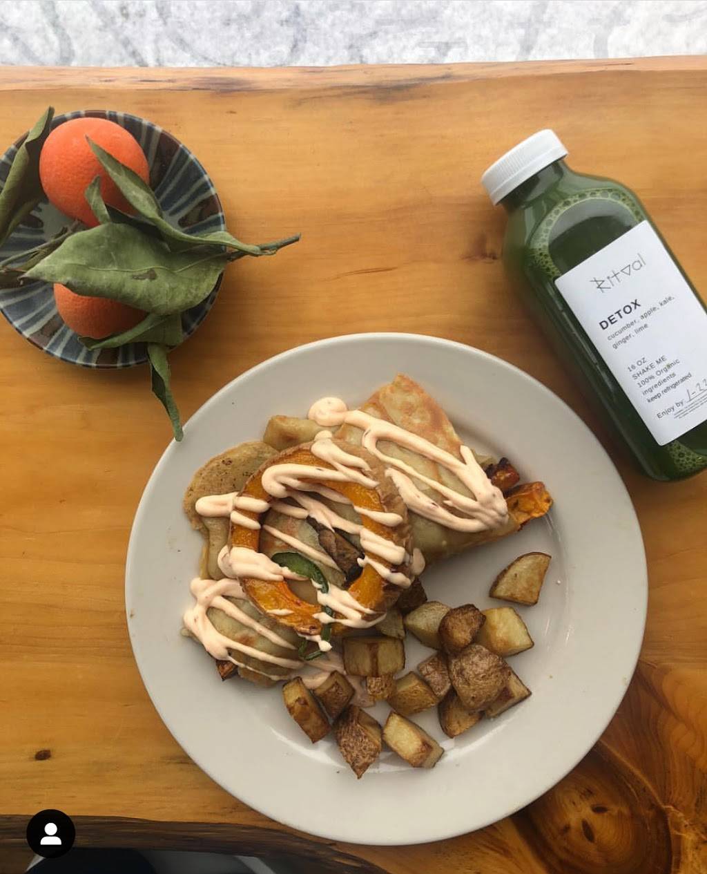 Baba Yagas Greenhouse Cafe | restaurant | 12210 Larchmere Blvd, Cleveland, OH 44120, USA | 4195151247 OR +1 419-515-1247