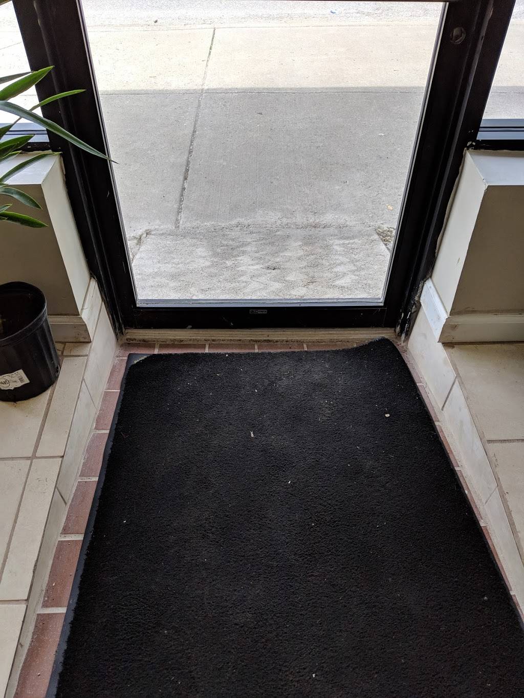 El Coqui Puertorriqueño Restaurant | restaurant | 401 S Warman Ave, Indianapolis, IN 46222, USA | 3177955033 OR +1 317-795-5033