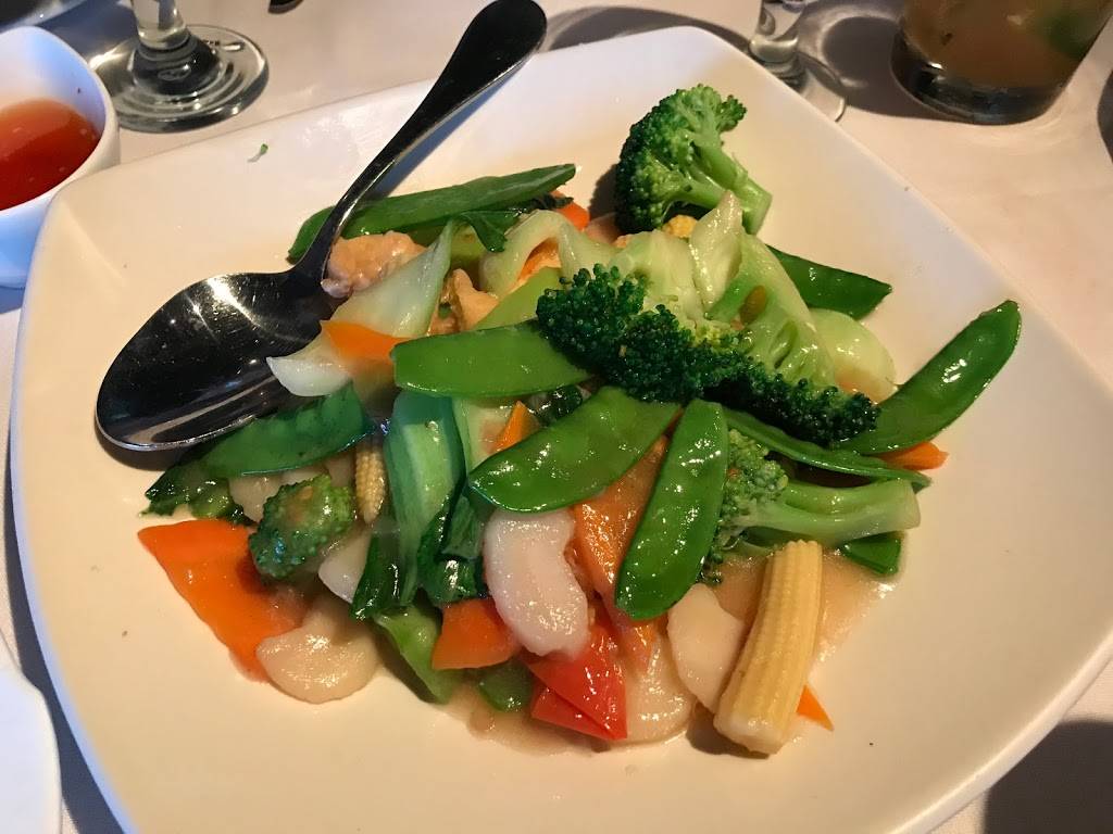 Dalat Restaurant | restaurant | 181 Nantasket Ave, Hull, MA 02045, USA | 7819254587 OR +1 781-925-4587