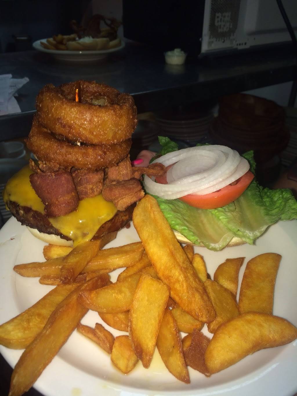 Greenbrier Bar & Restaurant | restaurant | 1100 Powerline Rd, Pompano Beach, FL 33069, USA | 9549727300 OR +1 954-972-7300