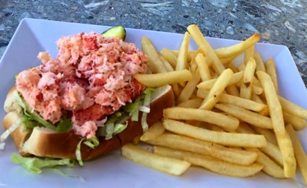 Boardwalk Cafe & Pub | restaurant | 139 Ocean Blvd, Hampton, NH 03842, USA | 6039297400 OR +1 603-929-7400