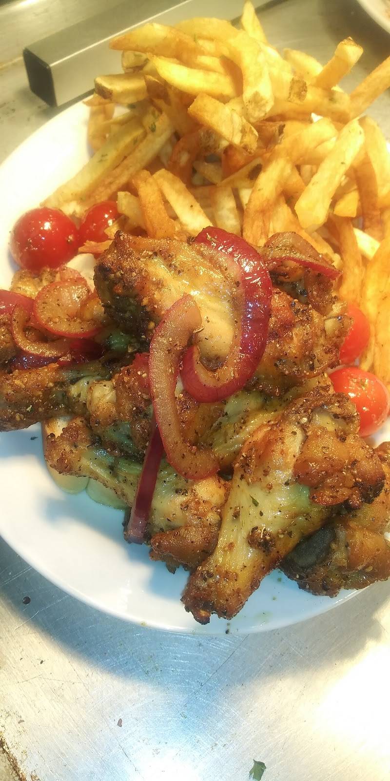 Vinettis | restaurant | 14833 Midway Rd Ste 105, Addison, TX 75001, USA | 4697790123 OR +1 469-779-0123