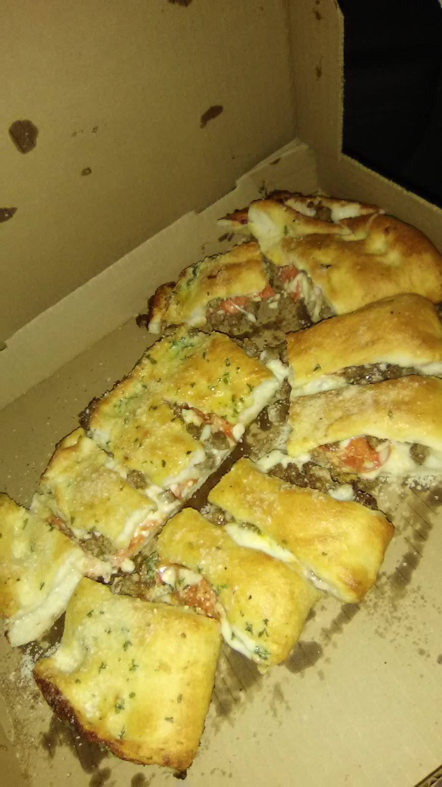 Simple Simons Pizza | restaurant | 2203 Fayetteville Rd, Van Buren, AR 72956, USA | 4794715805 OR +1 479-471-5805