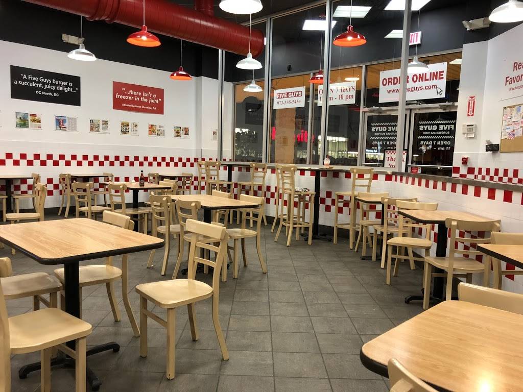 Five Guys | meal takeaway | 804 US-46, Parsippany, NJ 07054, USA | 9733355454 OR +1 973-335-5454