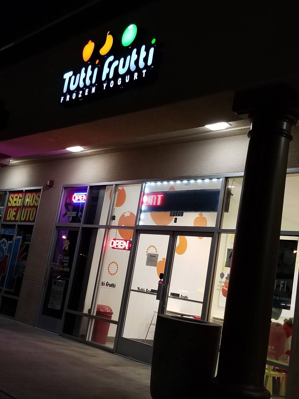 Tutti Frutti Frozen Yogurt | restaurant | 10909 Atlantic Ave Unit B, Lynwood, CA 90262, USA | 3106693151 OR +1 310-669-3151
