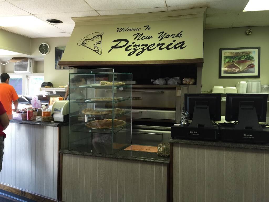 New York Pizzeria | restaurant | 200 S Peterboro St, Canastota, NY 13032, USA | 3156973993 OR +1 315-697-3993