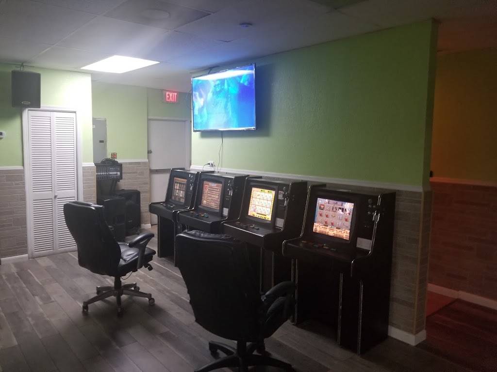 Sport Salsa Cafe | restaurant | 86 W 29th St, Hialeah, FL 33012, USA | 7866090976 OR +1 786-609-0976