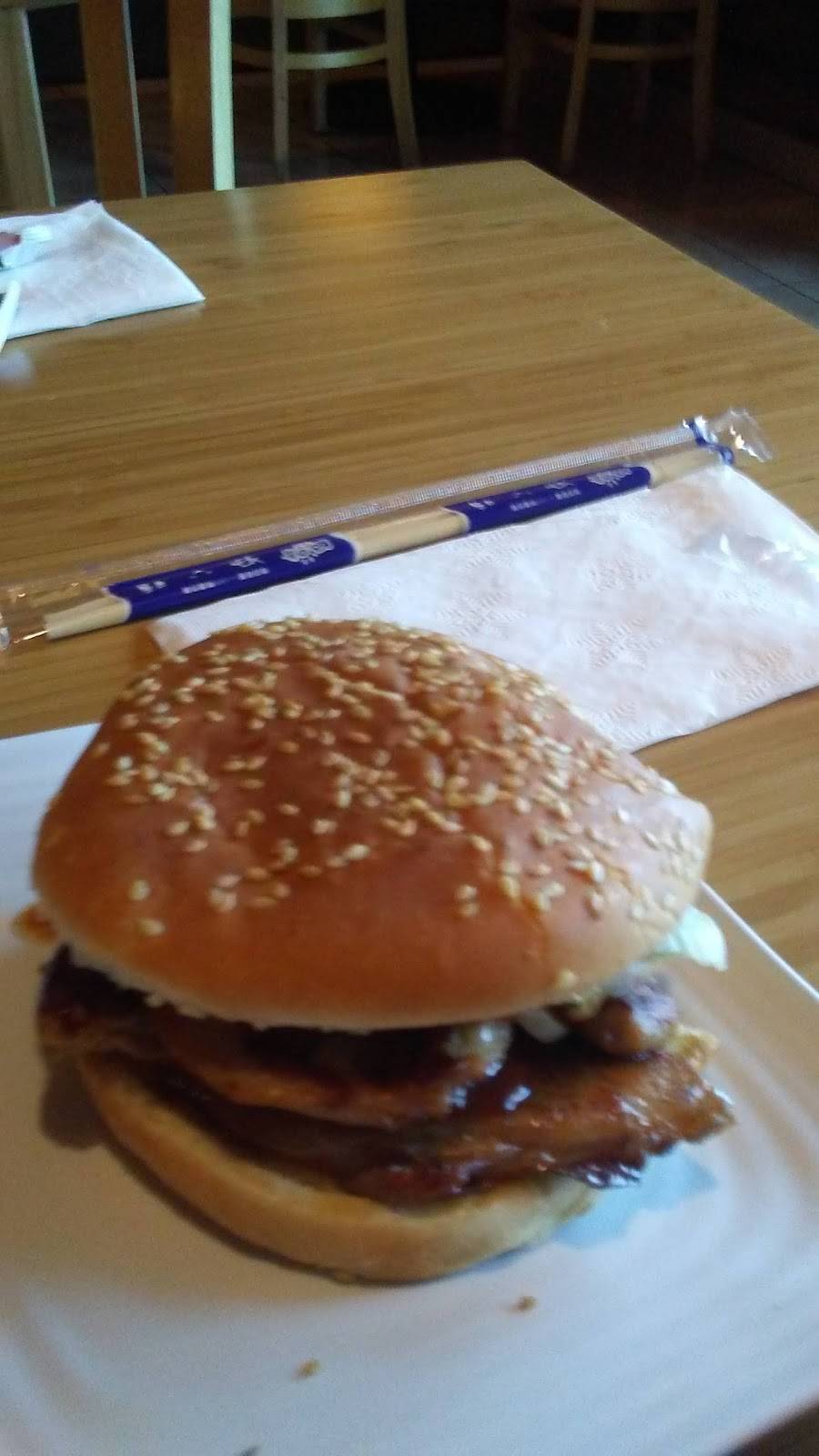 Sushi House | restaurant | 5841 E Charleston Blvd, Las Vegas, NV 89142, USA | 7026444888 OR +1 702-644-4888