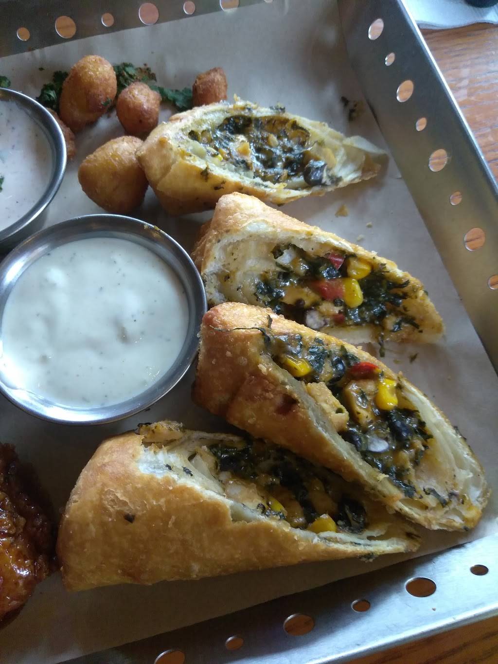 Chilis Grill & Bar | meal takeaway | 11101 San Jose Blvd, Jacksonville, FL 32223, USA | 9042626264 OR +1 904-262-6264