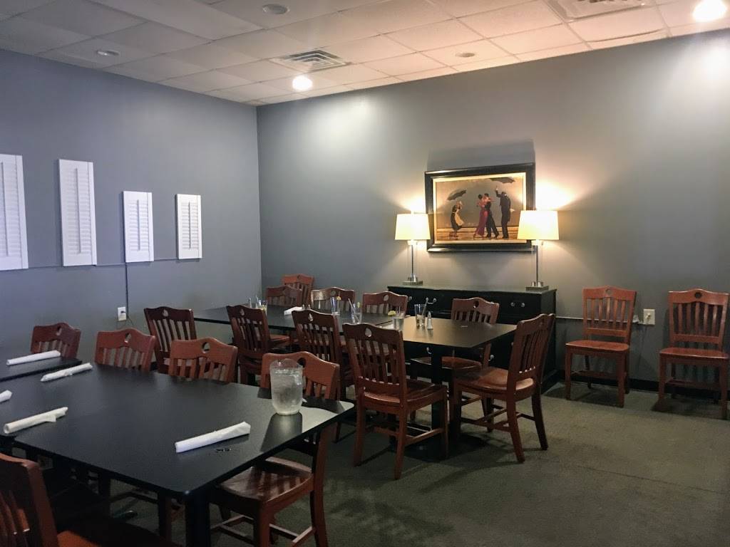 Teds Charcoal Steakhouse | restaurant | 337 Northeast Blvd, Clinton, NC 28328, USA | 9105922600 OR +1 910-592-2600