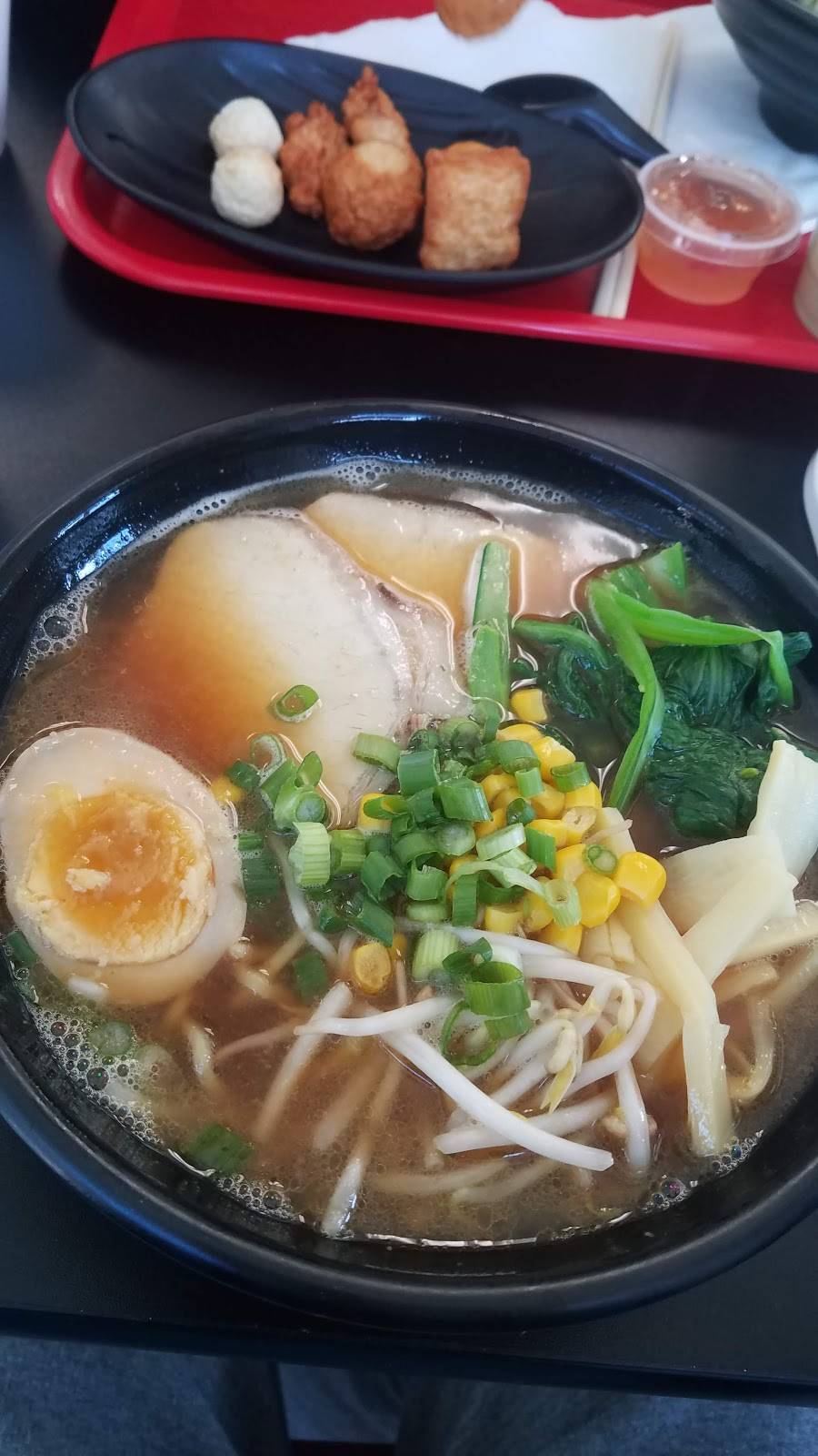 Oishii Bowl | restaurant | 401 College Ave, Ithaca, NY 14850, USA | 6073194119 OR +1 607-319-4119