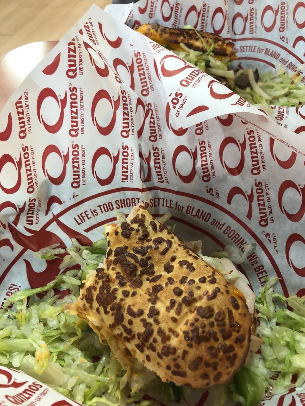 Quiznos | restaurant | 8953 Sunland Blvd, Sun Valley, CA 91352, USA | 8187683646 OR +1 818-768-3646