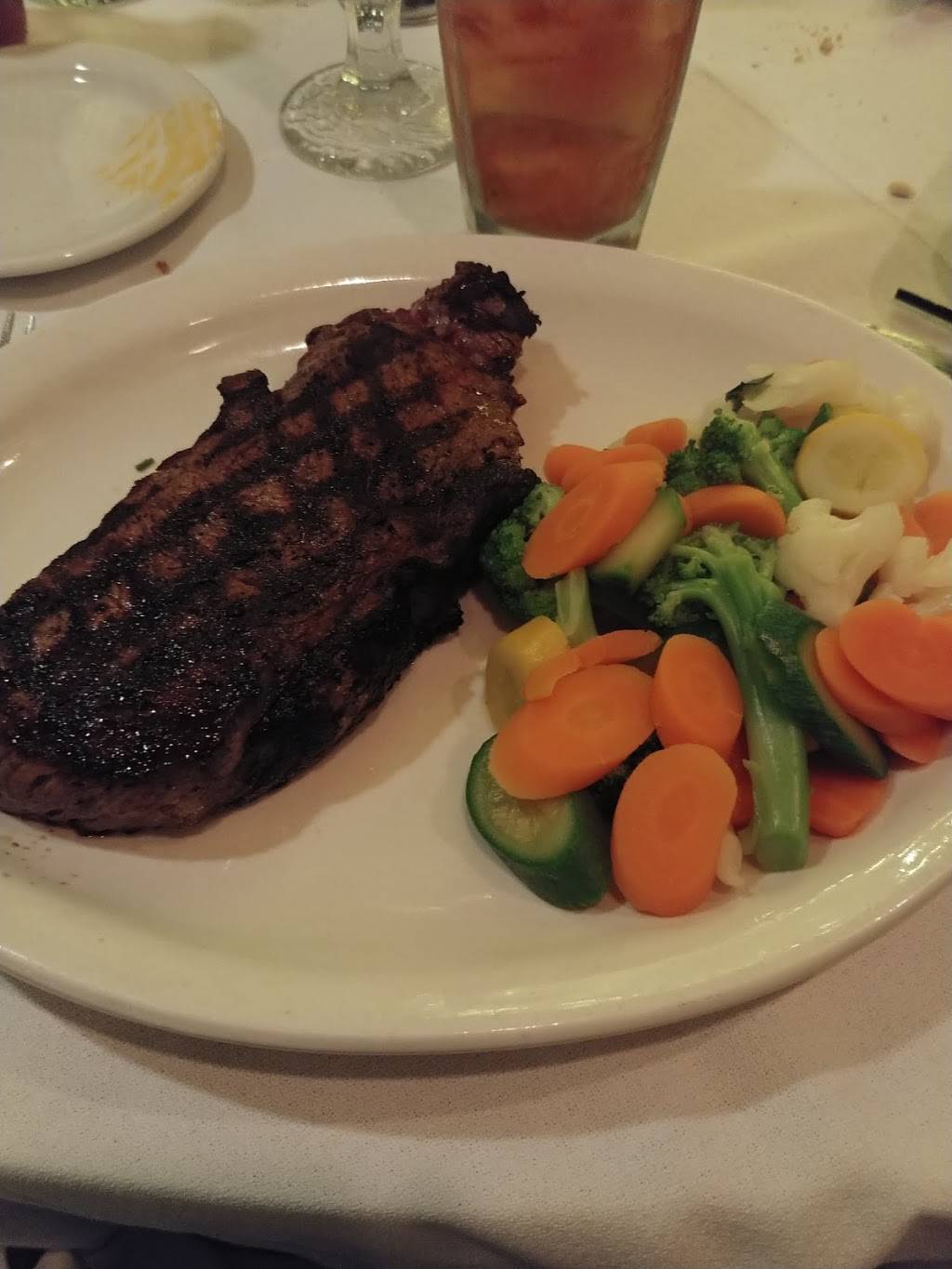 The Cellar | restaurant | 137 S State St #111, Geneseo, IL 61254, USA | 3099442177 OR +1 309-944-2177