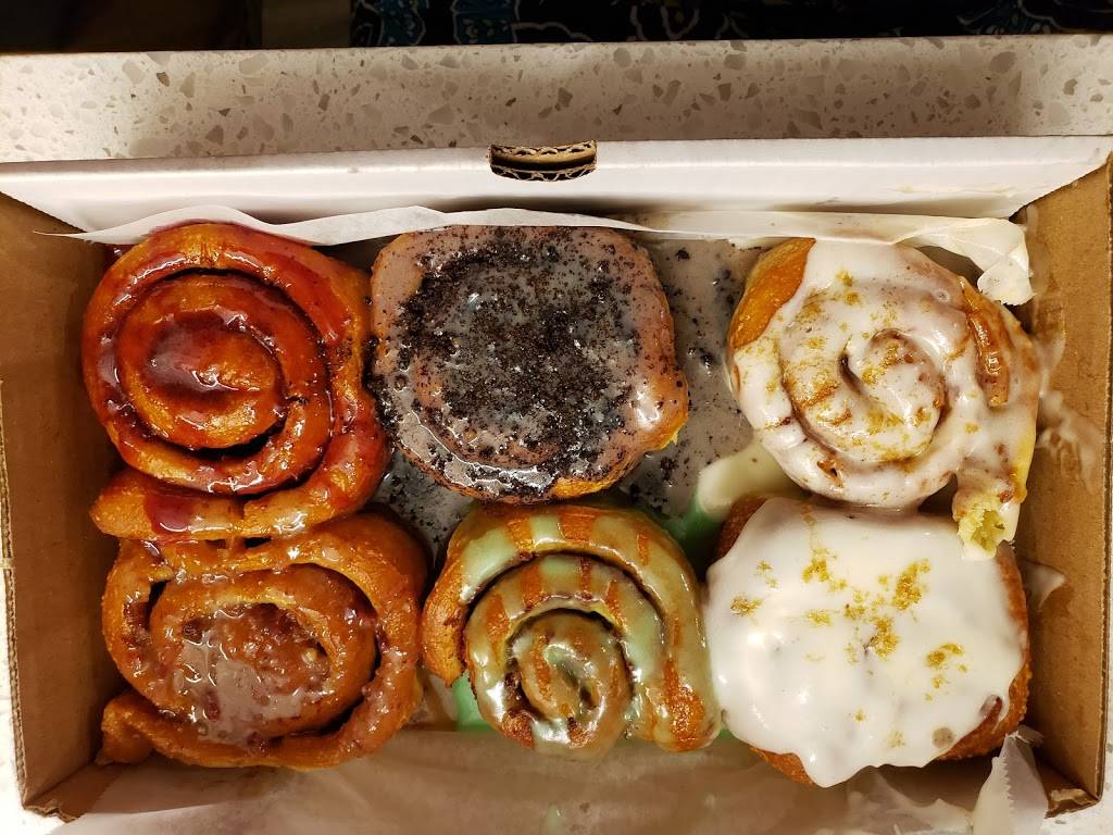 Slim & Huskys Pizza Beeria | meal takeaway | 5270 Hickory Hollow Pkwy, Antioch, TN 37013, USA | 6158914760 OR +1 615-891-4760