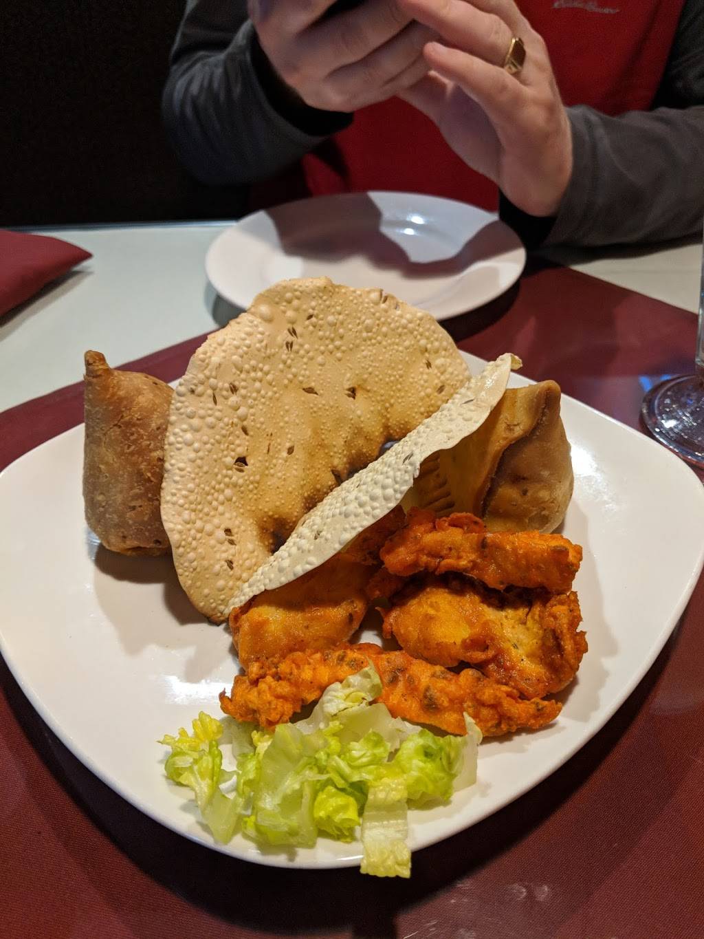 Royal Everest Nepalese & Indian Restaurant | restaurant | 635 SW 152nd St, Burien, WA 98166, USA | 2062680022 OR +1 206-268-0022