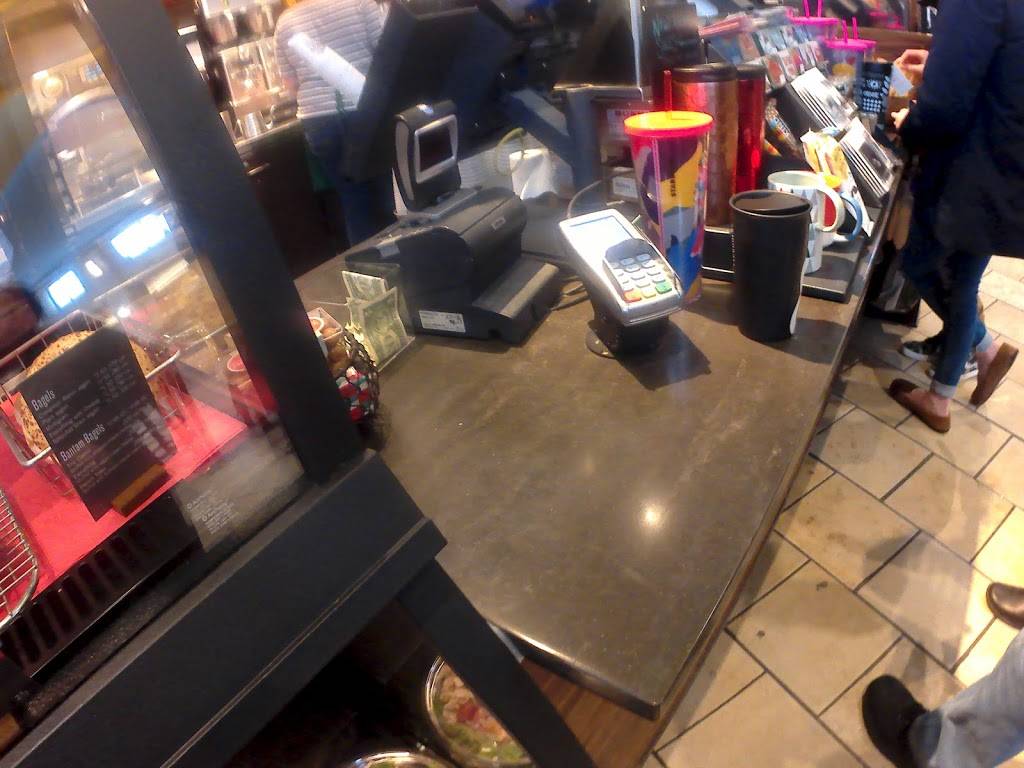 Starbucks | cafe | 3265 W Market St, Akron, OH 44333, USA | 3308696397 OR +1 330-869-6397