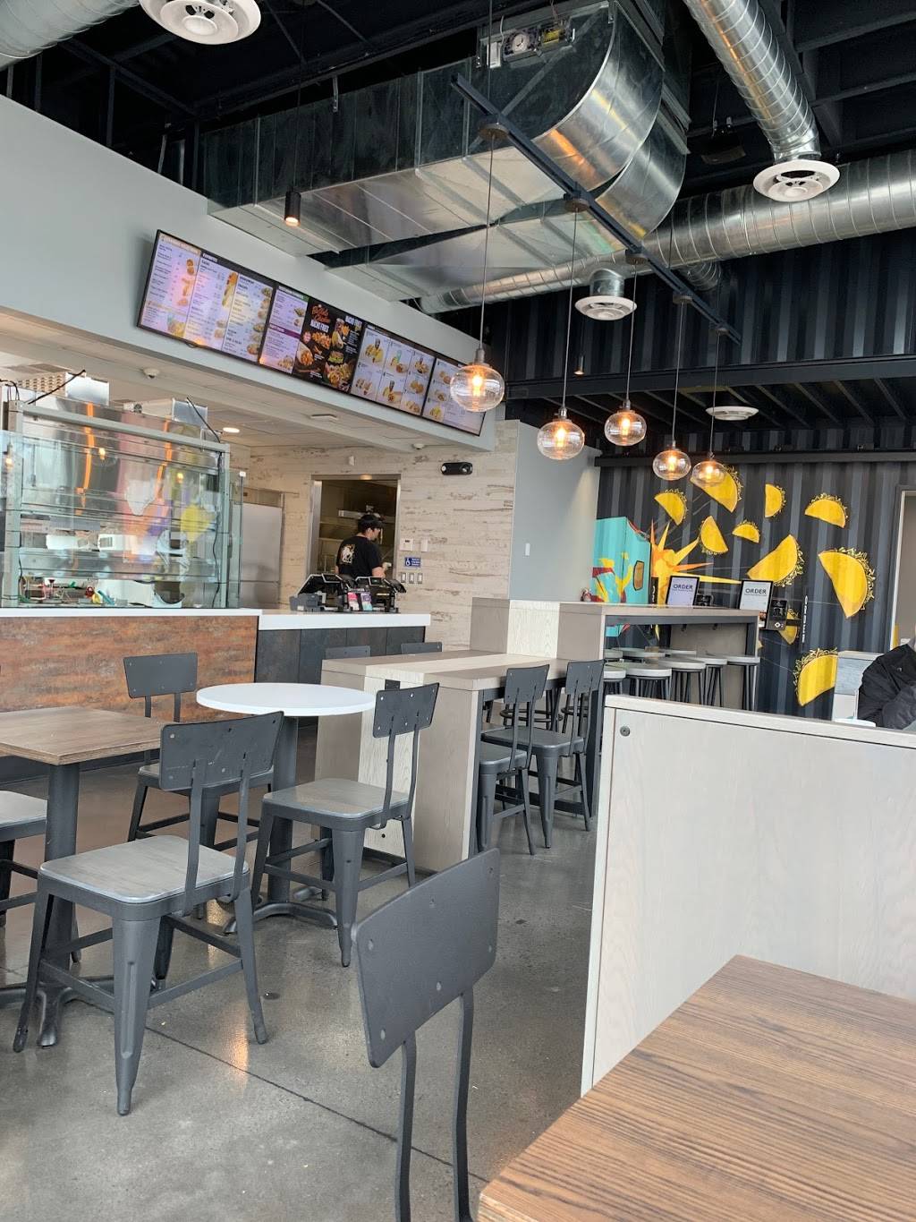 Taco Bell | restaurant | 50835 Van Dyke Ave, Shelby Charter Twp, MI 48317, USA | 5865801365 OR +1 586-580-1365