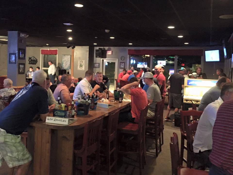 19th Hole Sports Bar & Grille | restaurant | 2359 State Rd 46, Nashville, IN 47448, USA | 8129884323 OR +1 812-988-4323