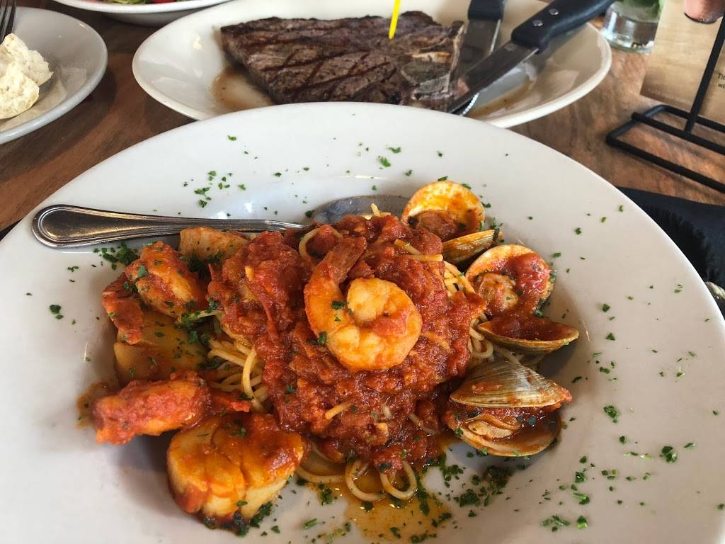 Vinito Ristorante | restaurant | 4971 International Dr, Orlando, FL 32819, USA | 4073540404 OR +1 407-354-0404