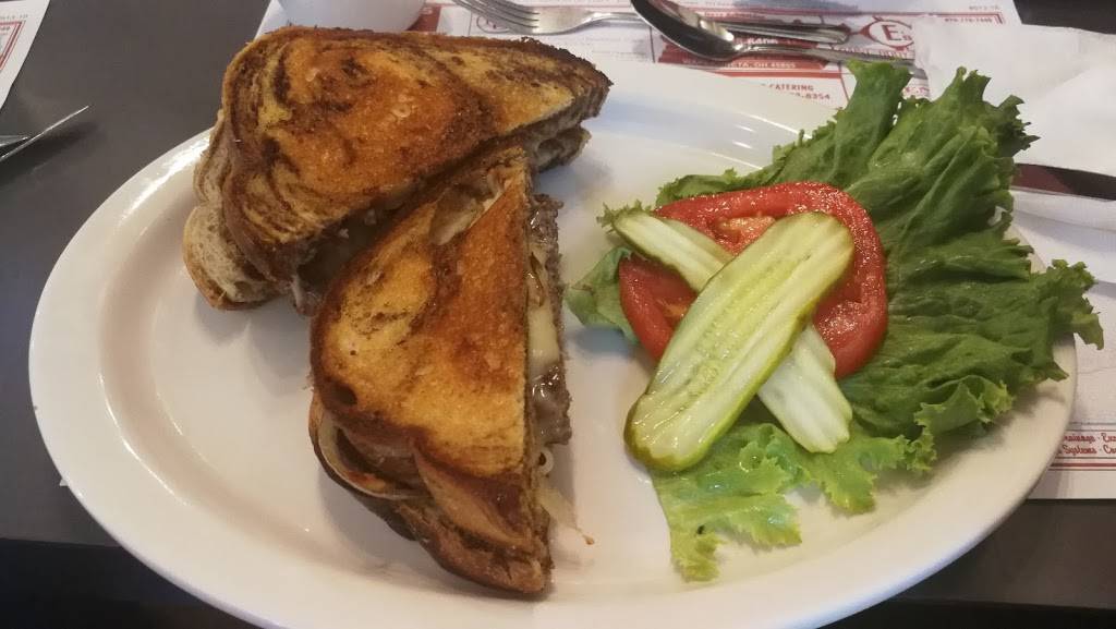 Main Street Station | restaurant | 105 N Main St, New Knoxville, OH 45871, USA | 4197532909 OR +1 419-753-2909