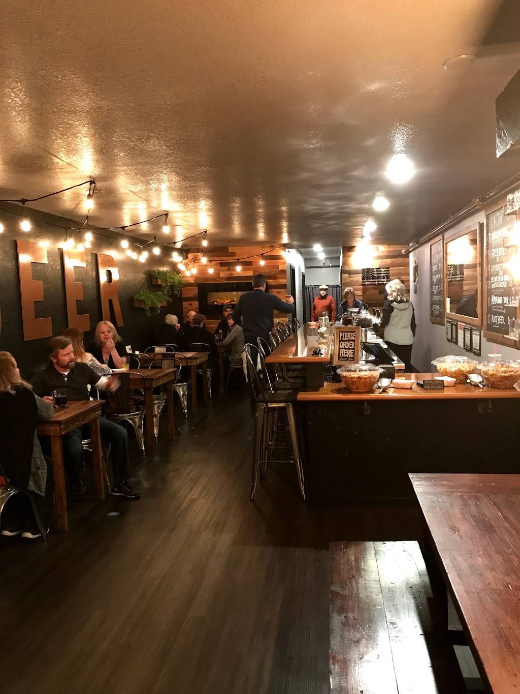 3 Sheets Brewery Taproom | restaurant | 136 W 1st Ave, Albany, OR 97321, USA | 5417917311 OR +1 541-791-7311