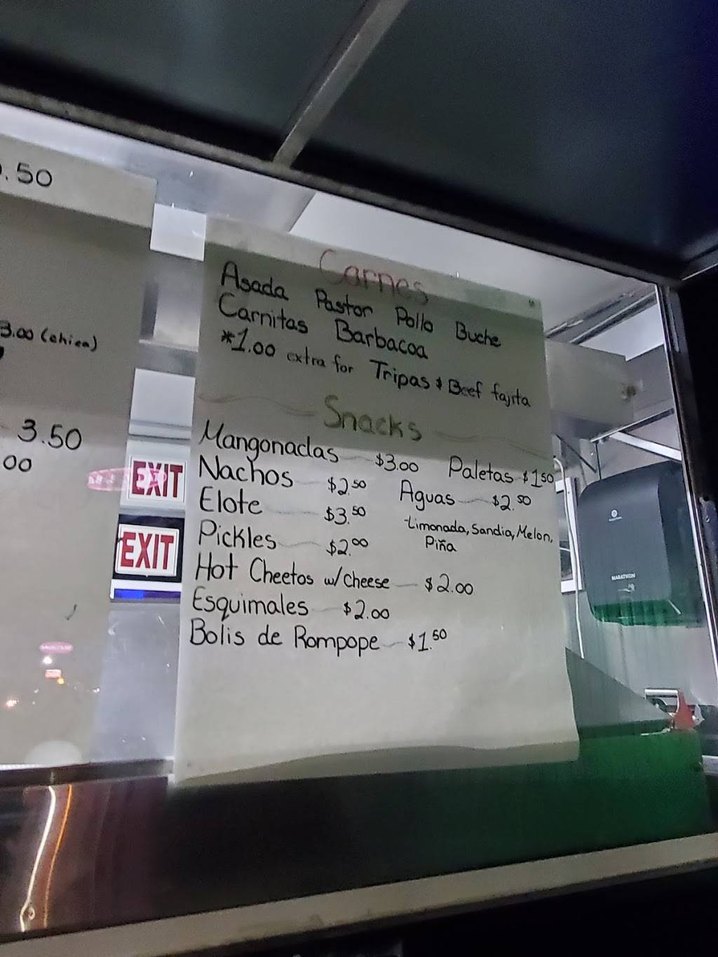 J.M.G Family Food Stand | restaurant | 1717 SW Military Dr #78214, San Antonio, TX 78214, USA | 2104212824 OR +1 210-421-2824