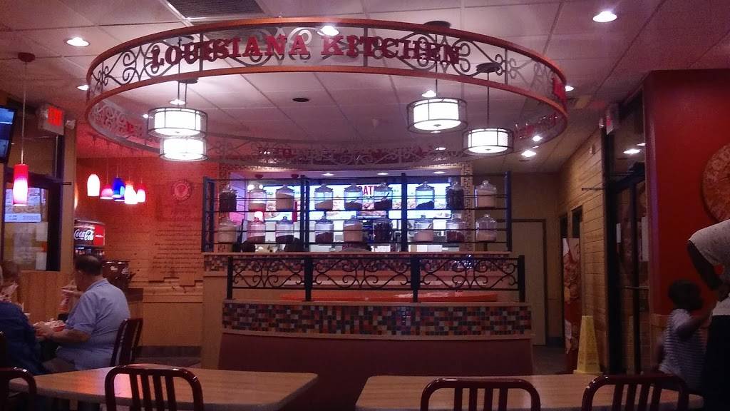 Popeyes Louisiana Kitchen | restaurant | 684 Nashville Pike, Gallatin, TN 37066, USA | 6154529500 OR +1 615-452-9500