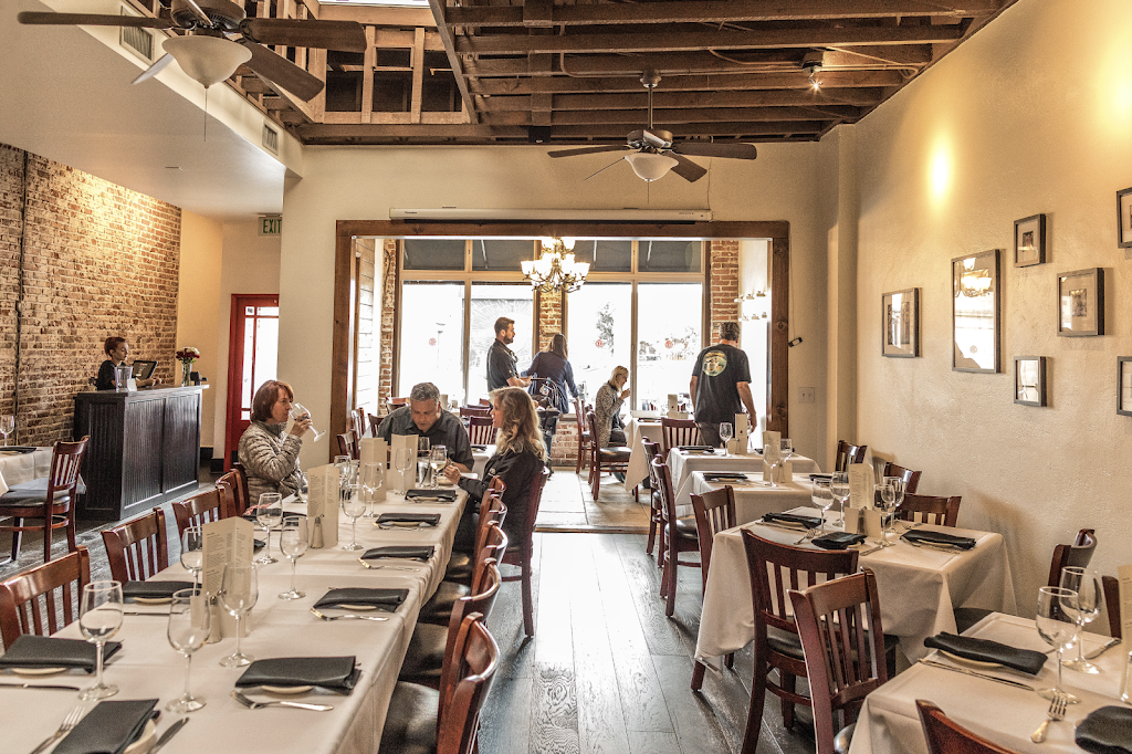 Deluca Pasta | restaurant | 225 Richmond St, El Segundo, CA 90245, USA | 3106407600 OR +1 310-640-7600