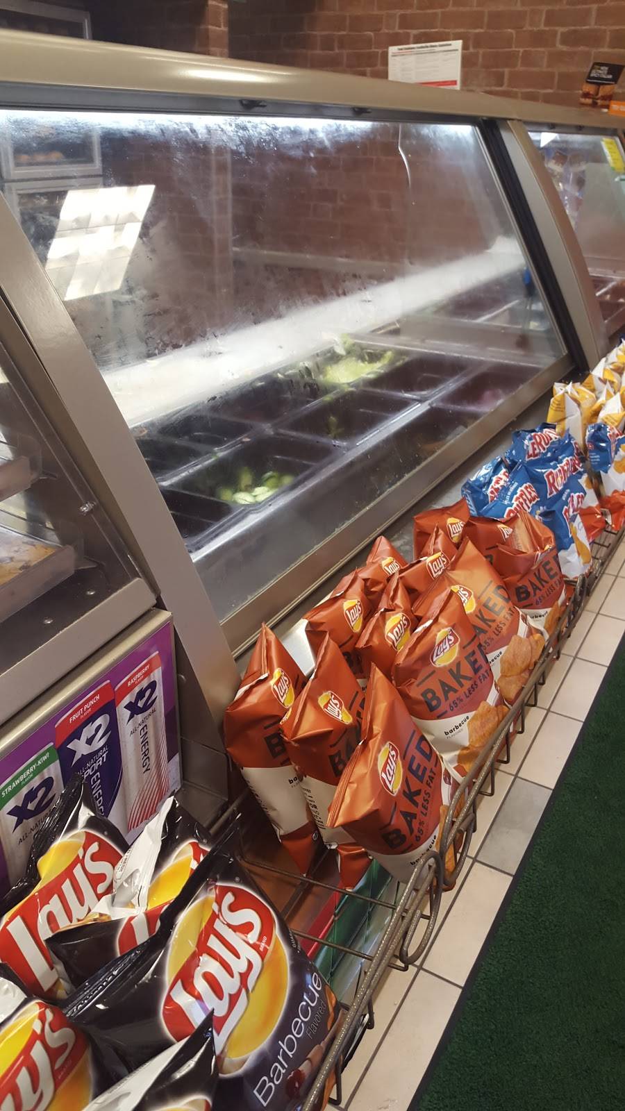 Subway | restaurant | 8279 Arnt Dr D, Watervliet, MI 49098, USA | 2694638895 OR +1 269-463-8895