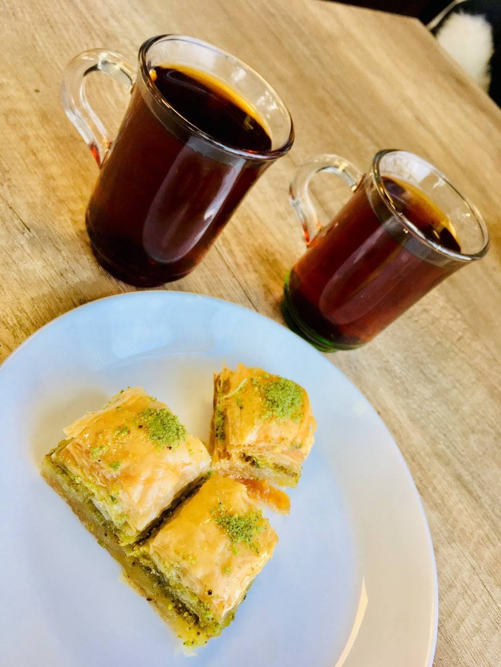 Champion Doner | restaurant | 2810 Major MacKenzie Dr W Unit 25, Maple, ON L6A 3L2, Canada | 9058326500 OR +1 905-832-6500