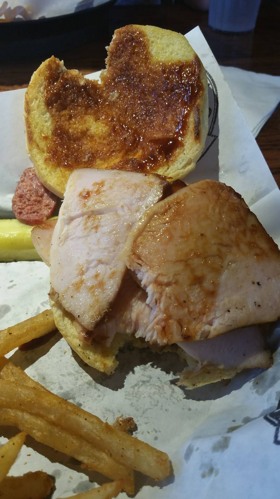 Braums Ice Cream & Burger Restaurant | restaurant | 2410 S Rangeline Rd, Joplin, MO 64801, USA | 4176240888 OR +1 417-624-0888