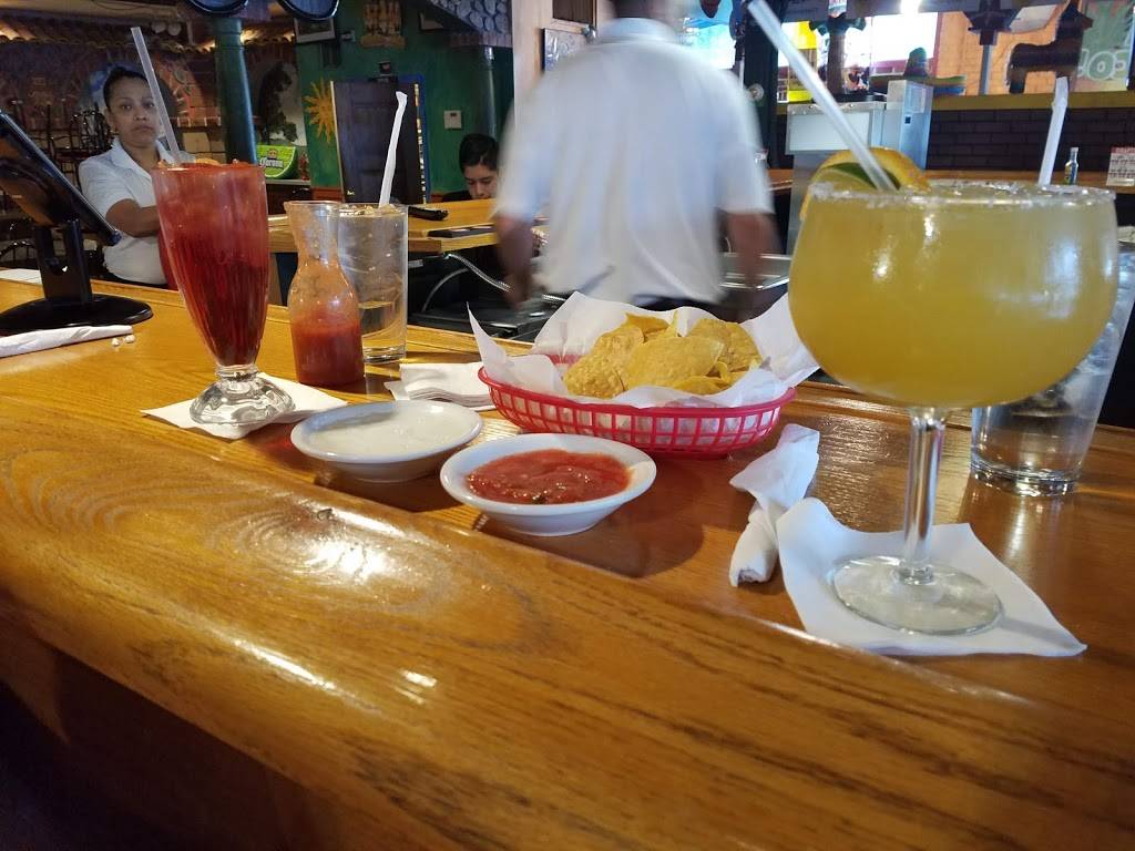 El Toro Loco | restaurant | 146 S Battlefield Blvd, Chesapeake, VA 23322, USA | 7574820623 OR +1 757-482-0623