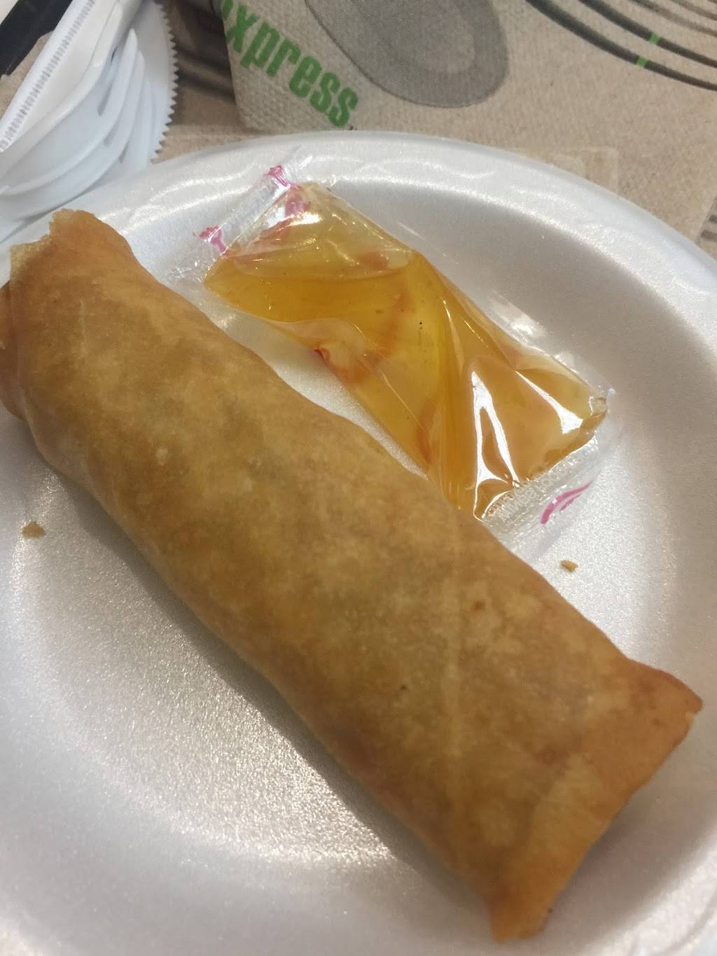 Thai Express | restaurant | Les Promenades Bellerose, 2151 Boulevard des Laurentides, Laval, QC H7M 4M2, Canada | 4506678588 OR +1 450-667-8588