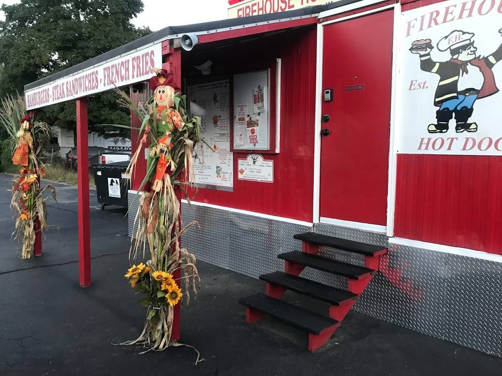 FIREHOUSE HOTDOGS | restaurant | 2000, 39 Putnam Pike, Johnston, RI 02919, USA | 4012319749 OR +1 401-231-9749