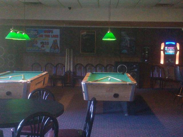 Gus Steak & Ale | restaurant | 5348 Lake Rd, Sheffield Lake, OH 44054, USA | 4409497553 OR +1 440-949-7553